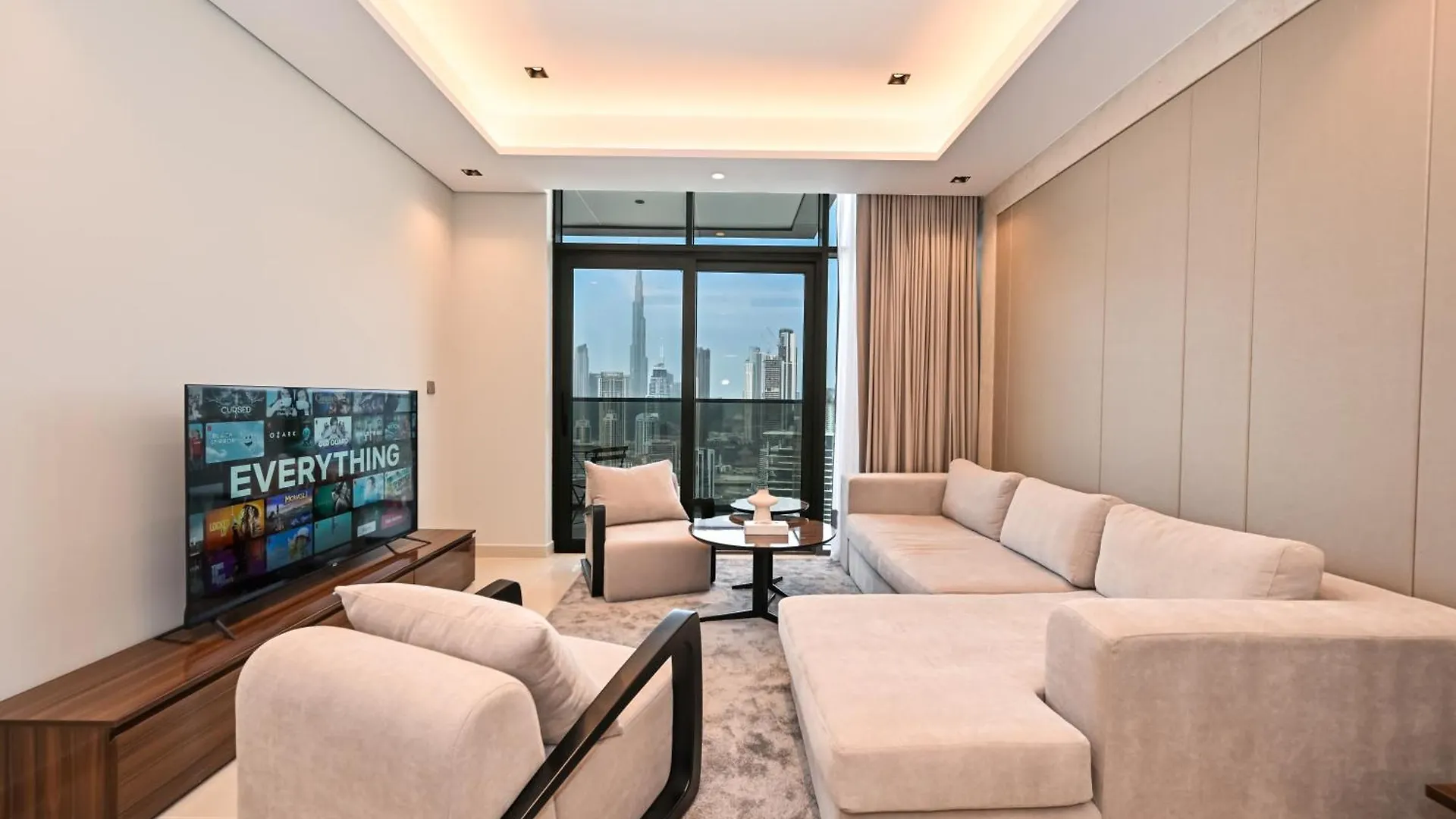 Stunning 1 Bdr Luxury With Burj Khalifa View Apartment Dubai